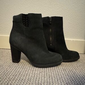 WOMEN'S TIMBERLAND STRATHAM HEIGHTS WP ANKLE BOOT BLACK 6.5 Waterproof High Heel